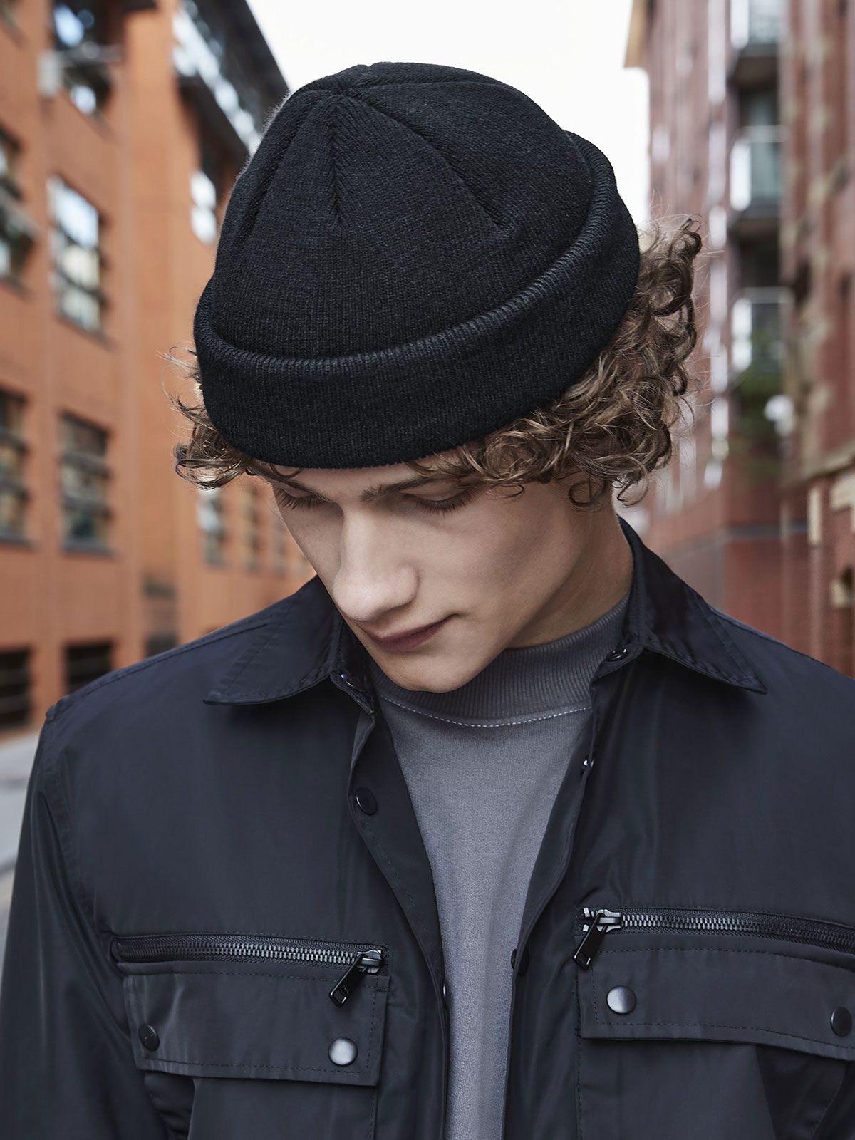 Beanie Mini Fisherman in Poliestere Riciclato – Urban Fit Sostenibile | Beechfiel