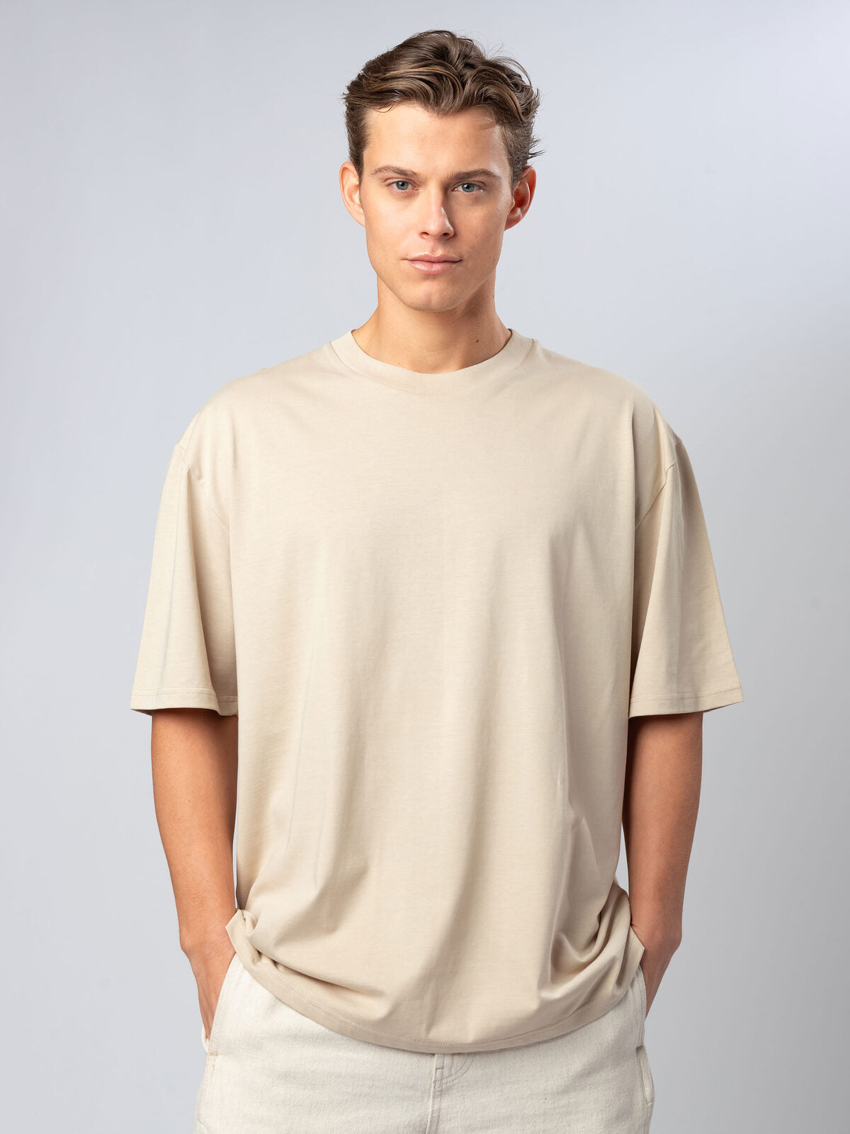 T-SHIRT OVERSIZE GENDERLESS IN COTONE ORGANICO – SKATE | BS