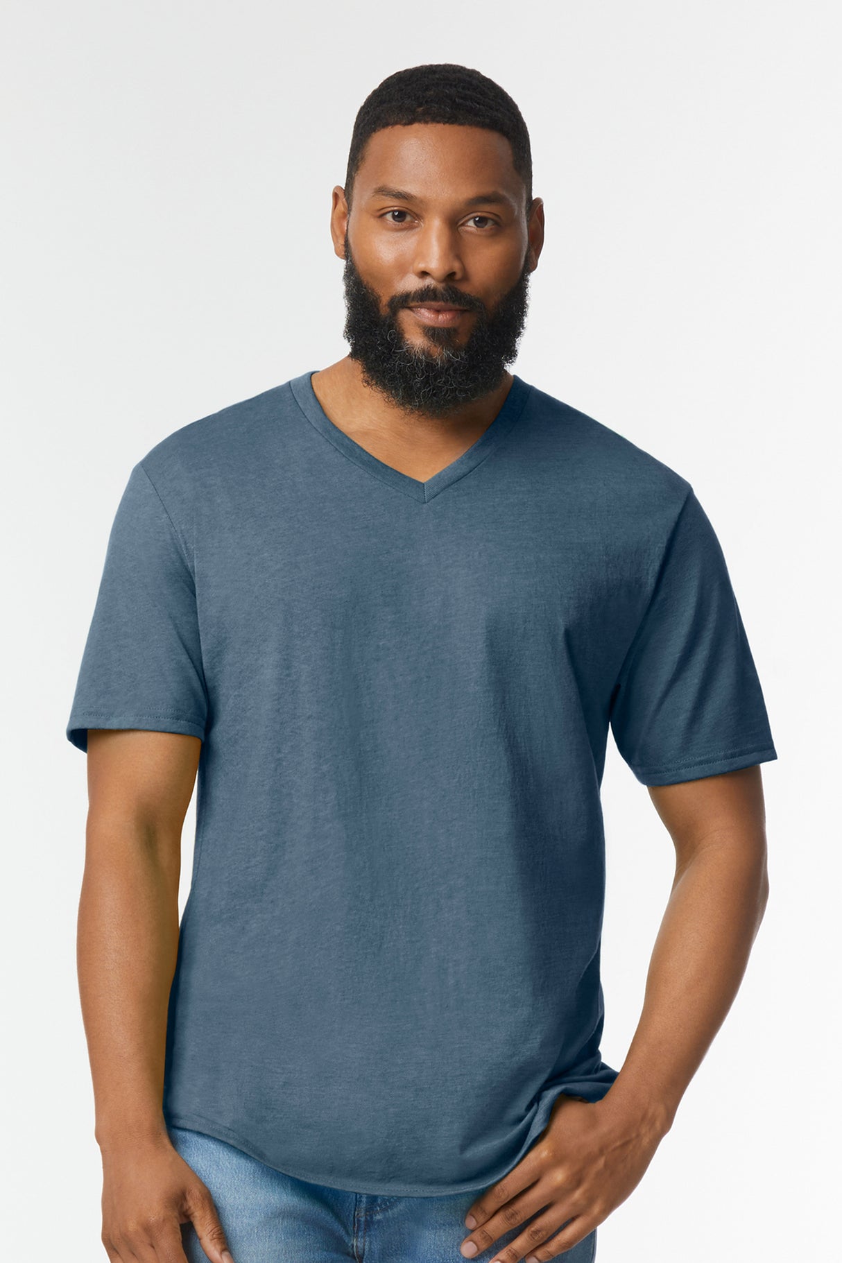 T-SHIRT SOFTSTYLE COLLO A V - GILDAN