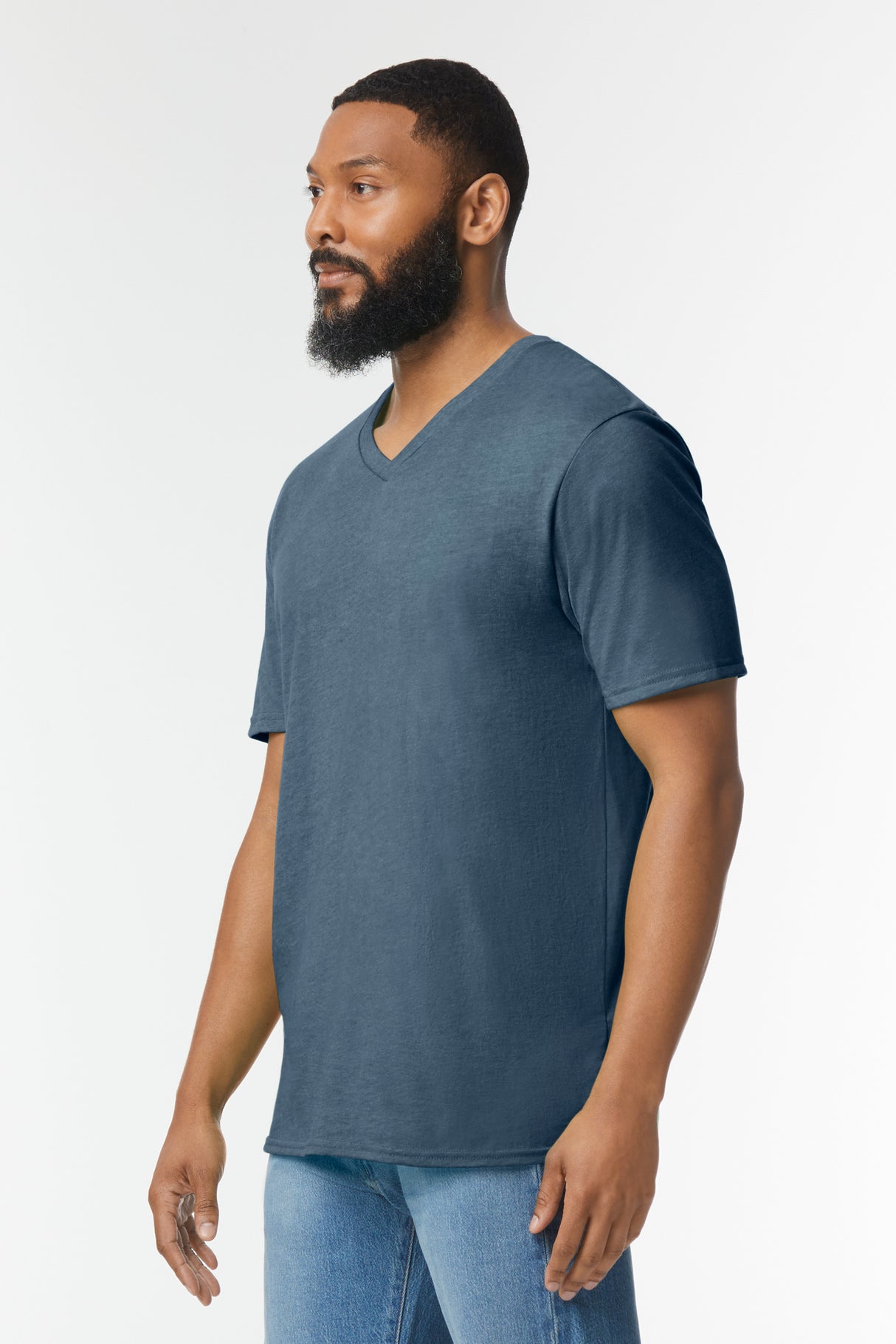 T-SHIRT SOFTSTYLE COLLO A V - GILDAN