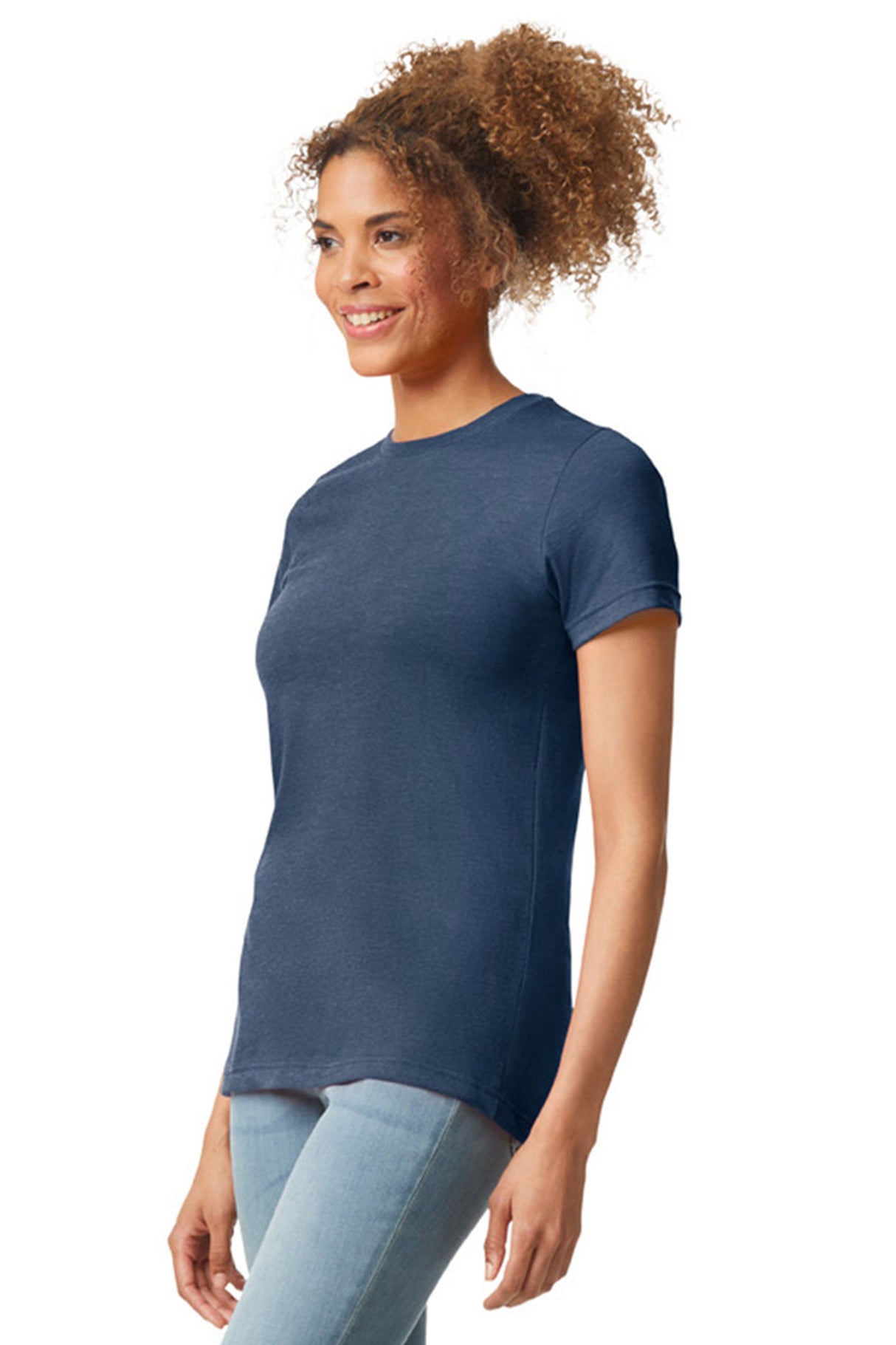 T-SHIRT SOFTSTYLE CVC DONNA IN COTONE E POLIESTERE - GILDAN