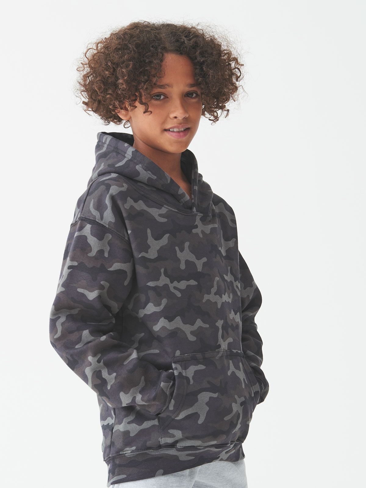 FELPA CON CAPPUCCIO KIDS CAMO HOODIE - AWDIS JUST HOODS fronte