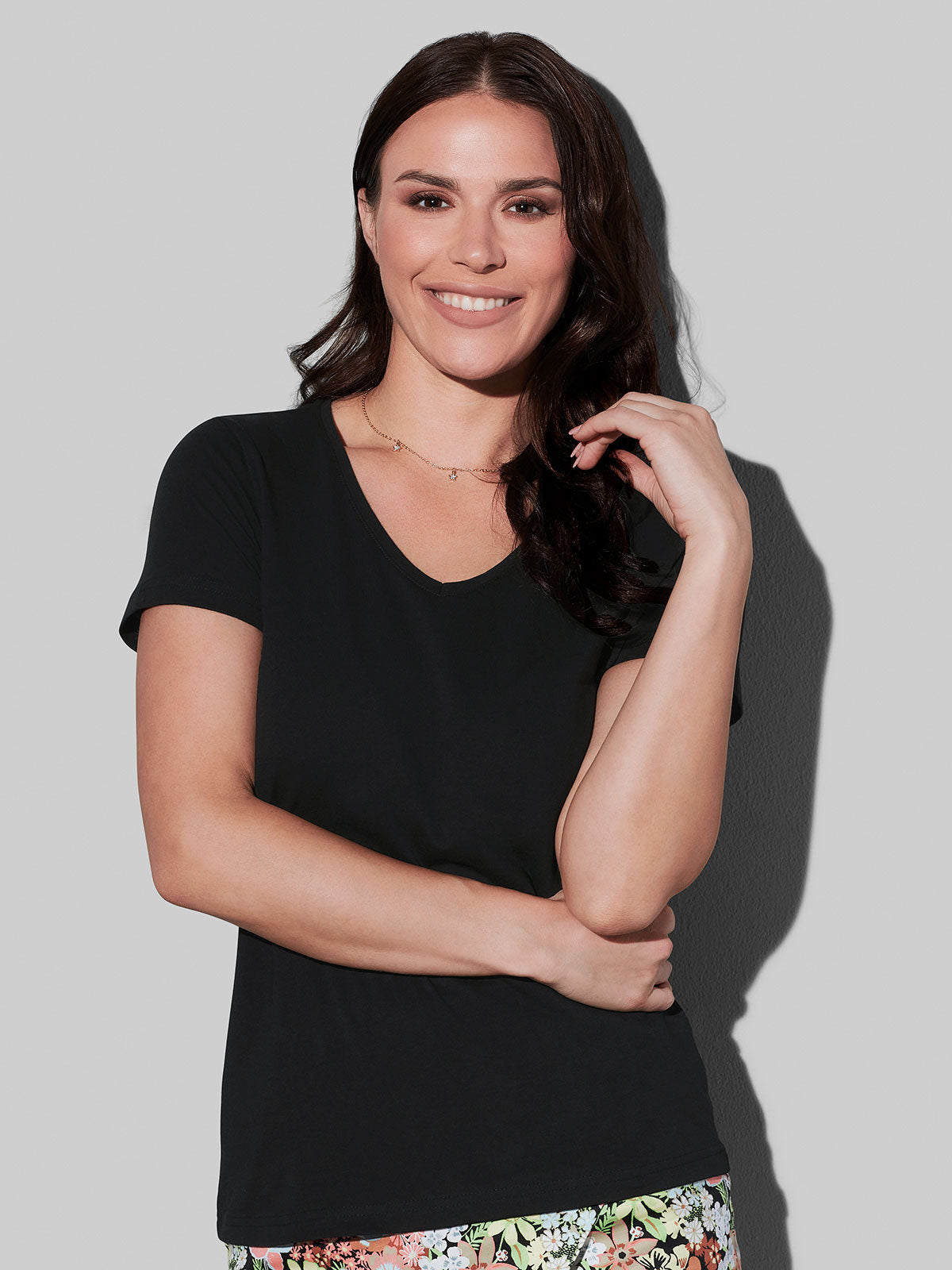 T-SHIRT CLASSIC-T V-NECK - STEDMAN fronte