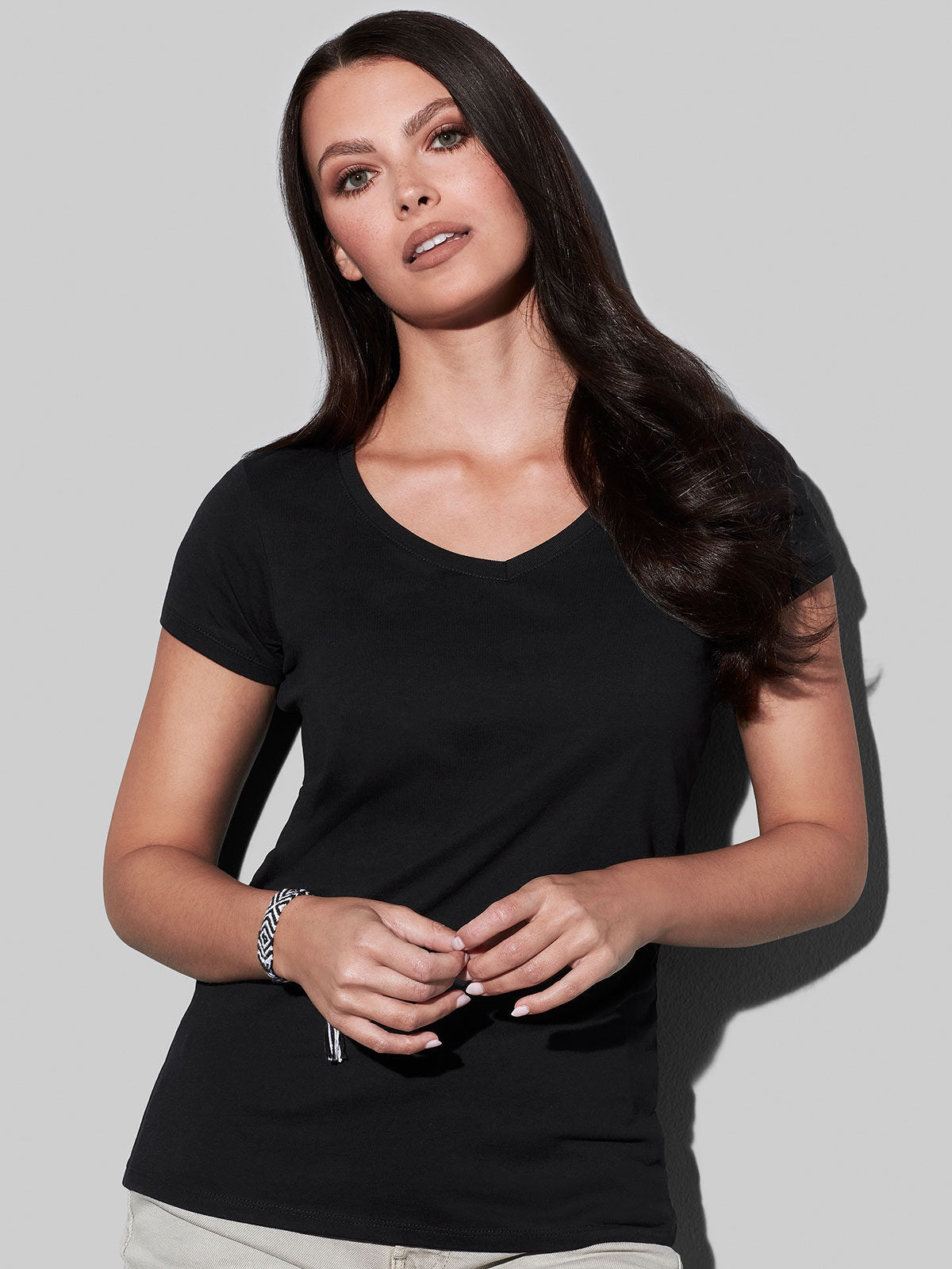 T-SHIRT DONNA MEGAN V-NECK - STEDMAN fronte